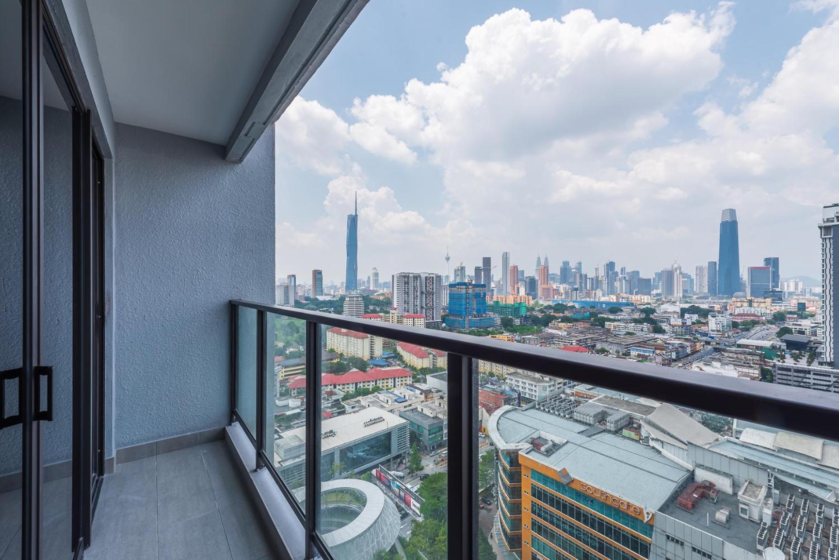 Tallest Concept Theme Suite Klcc Κουάλα Λουμπούρ Δωμάτιο φωτογραφία