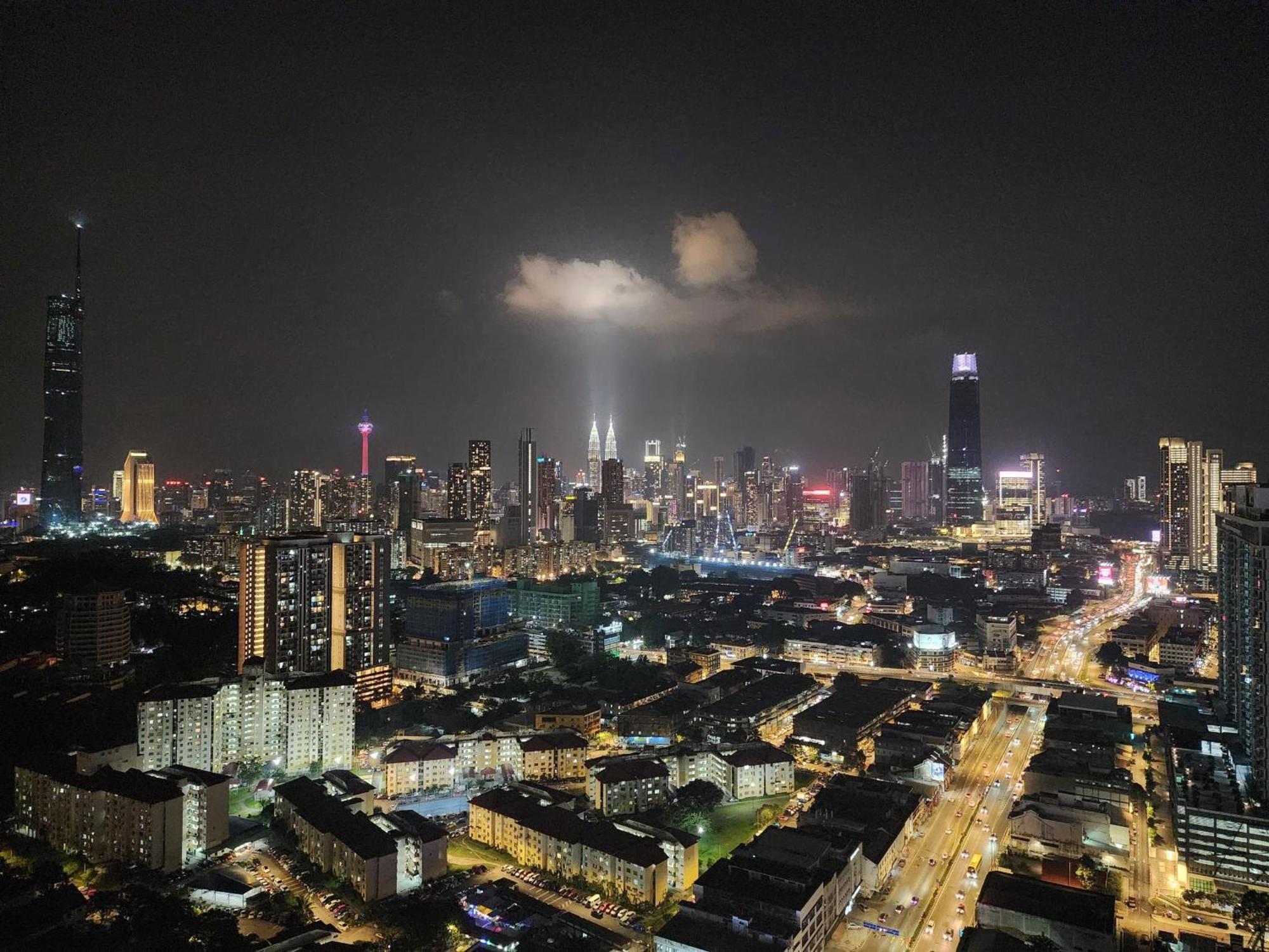 Tallest Concept Theme Suite Klcc Κουάλα Λουμπούρ Εξωτερικό φωτογραφία